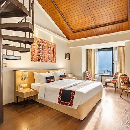 Hotel Sterling Manali Esterno foto