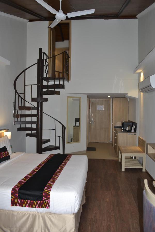 Hotel Sterling Manali Esterno foto