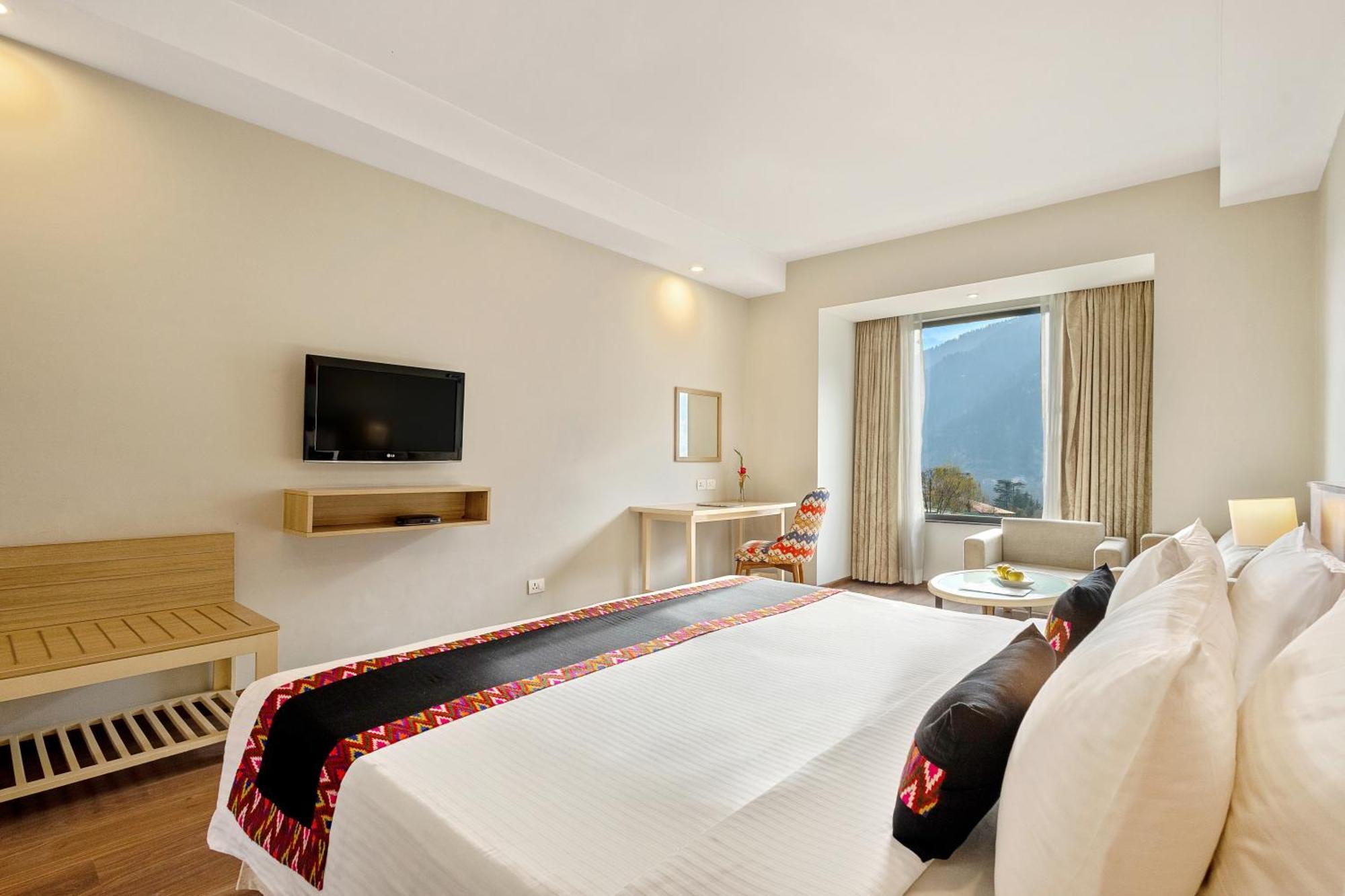 Hotel Sterling Manali Esterno foto