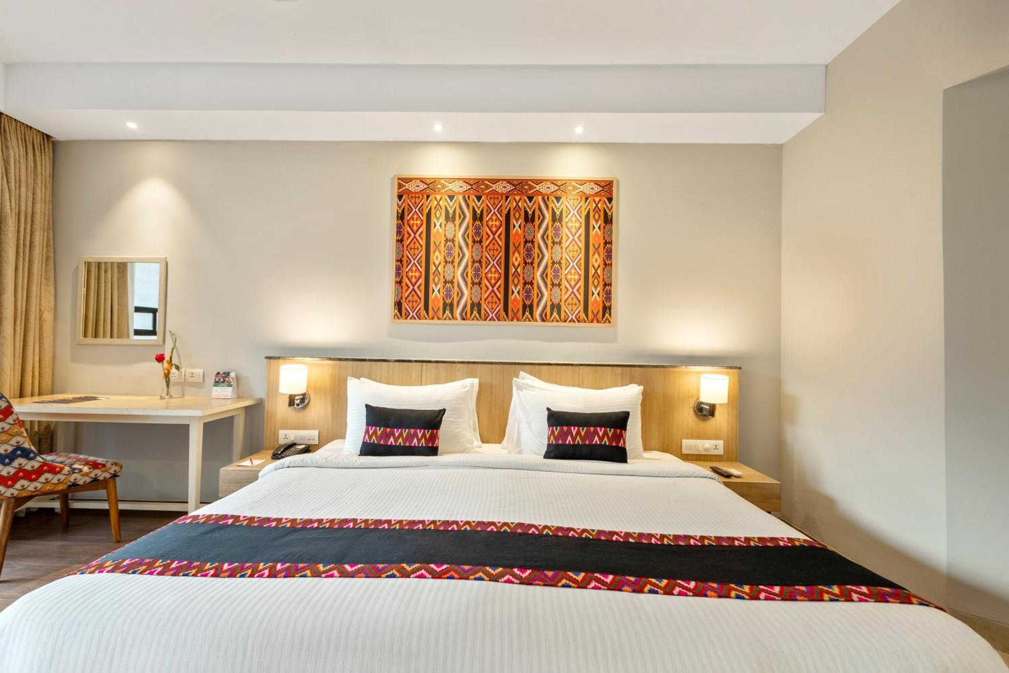 Hotel Sterling Manali Esterno foto