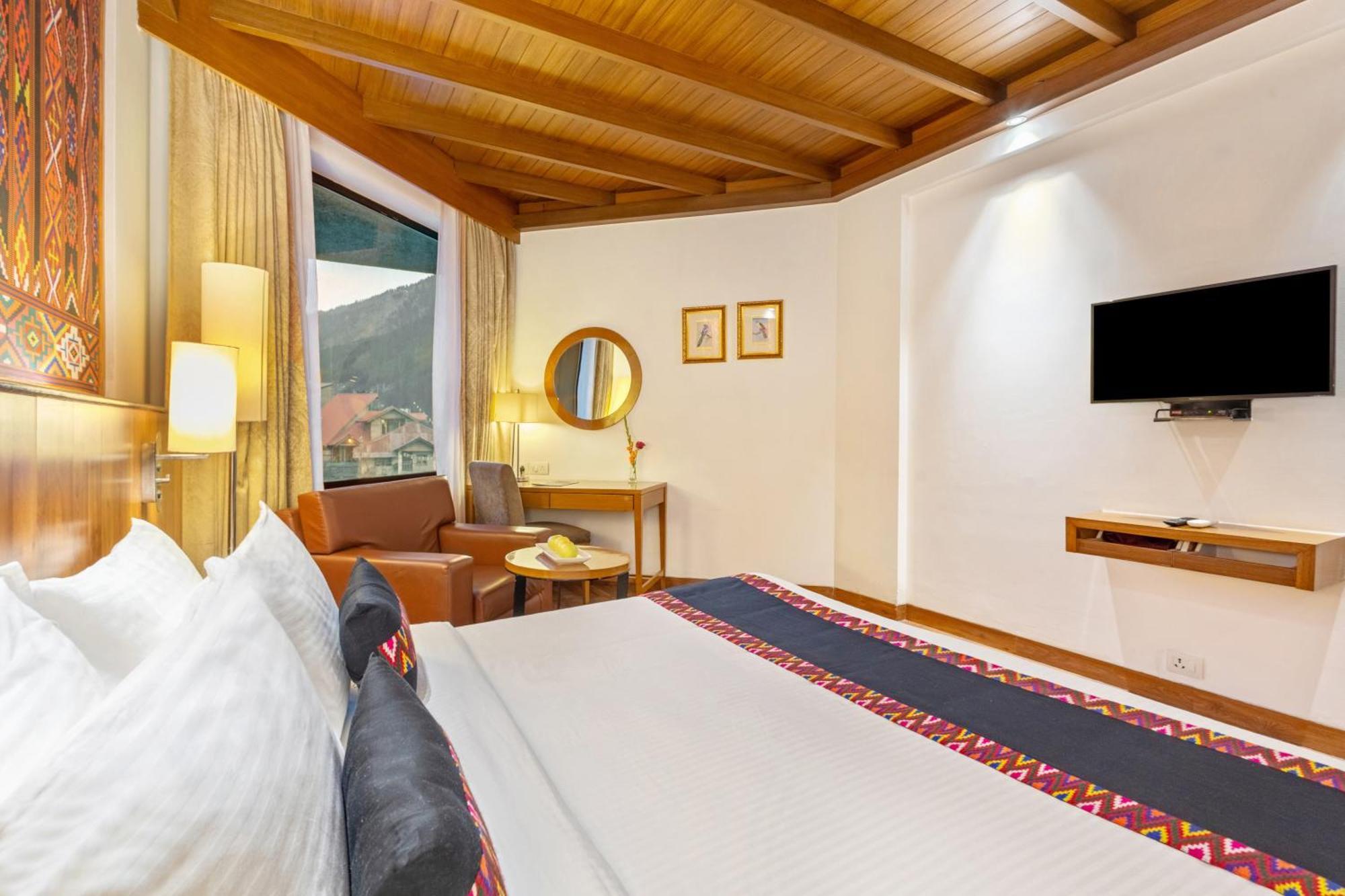 Hotel Sterling Manali Esterno foto