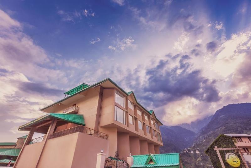 Hotel Sterling Manali Esterno foto