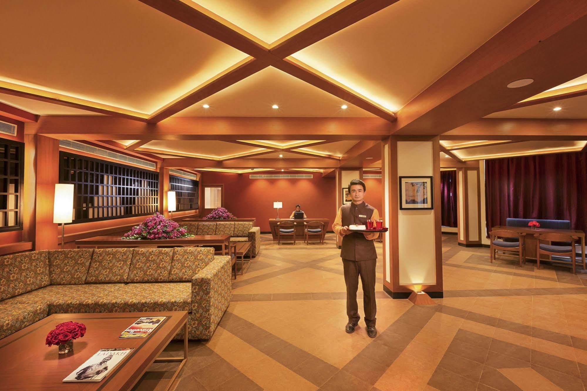 Hotel Sterling Manali Esterno foto